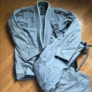 Sanabul Jiu Jitsu top and bottom